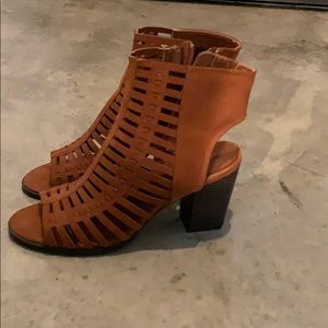 H&M Brown open toed strapped boots